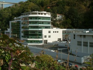 Façade de l'IEM Rossetti vue du boulevard